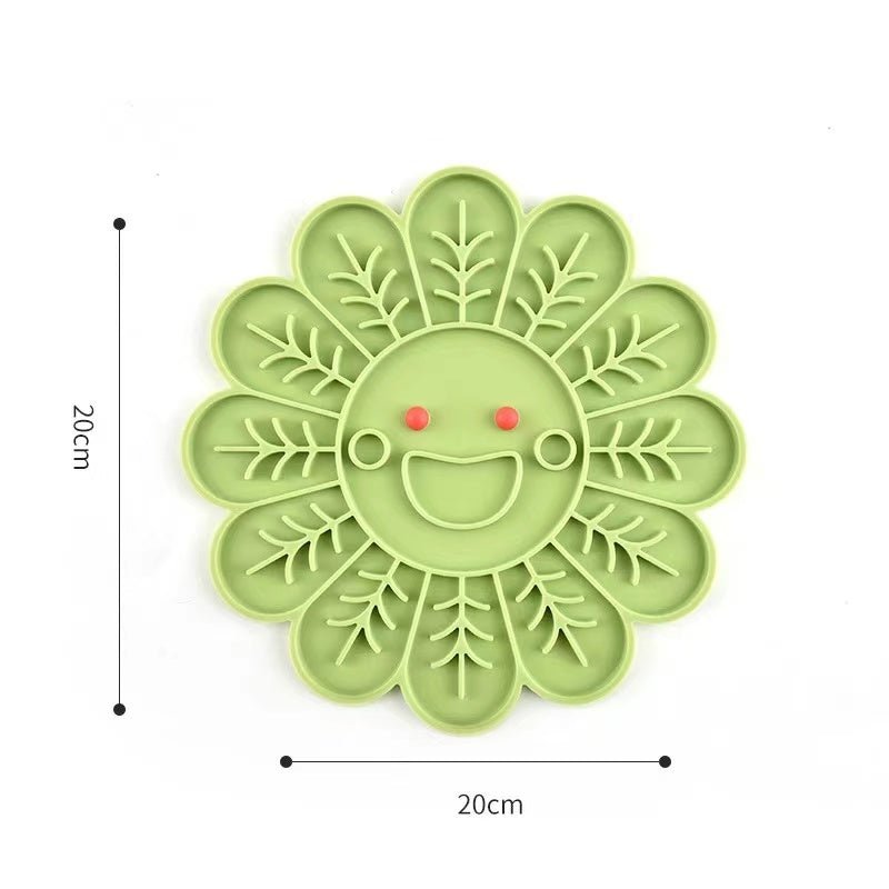 Fish Shape Silicone Bowl Dog Lick Mat Slow Feeding Food Bowl For Small Medium Dogs Puppy Cat Treat Feeder Dispenser Pet Supplies - FurrrBabies & More! - Popit Toys